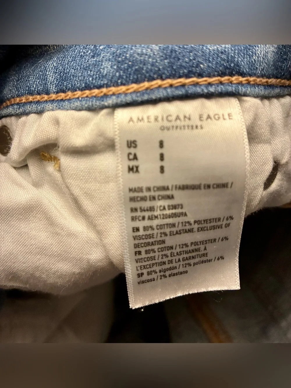 American Eagle Outfitters Distressed Rolled-Hem Denim Shorts - Dark Blue🌺